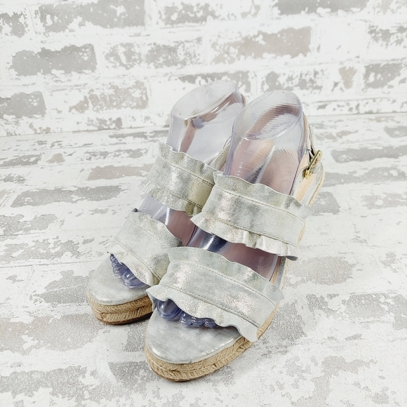 New Jack Rogers Women's Rosie Ruffle Slingback Espadrille Wedge Sandals T498 - Picture 2 of 13